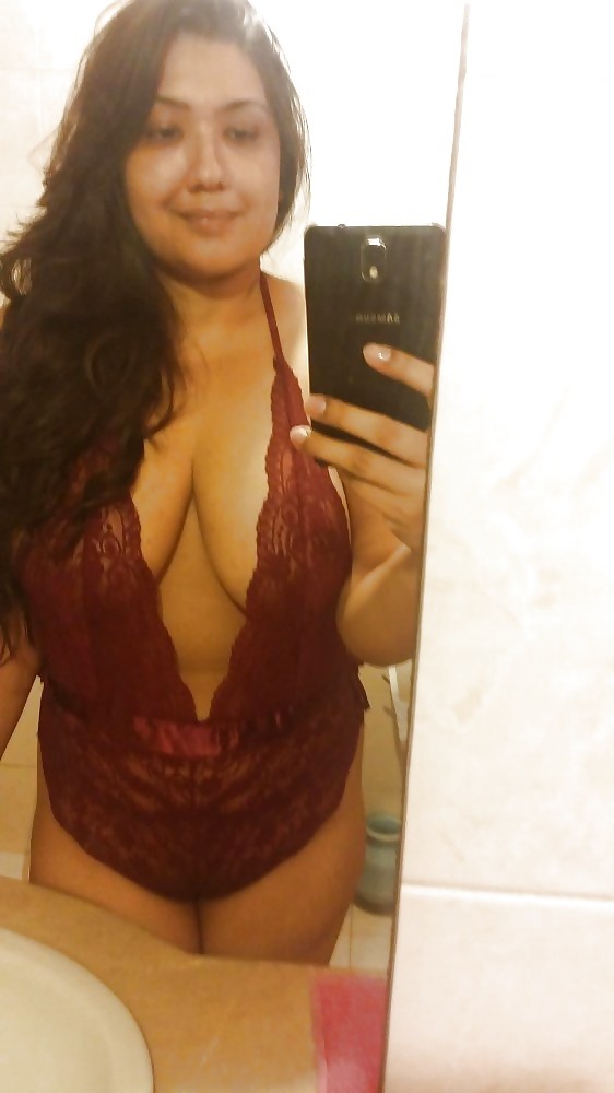 latinashunter:  Latina Huge Massive Naturals Perfection!