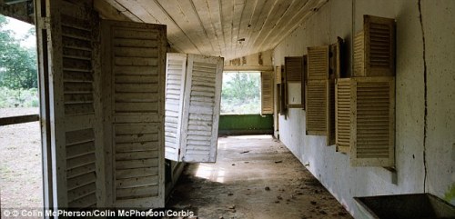 Before and after photos of Henry Ford&rsquo;s failed attempt to build a rubber-producing plantation 