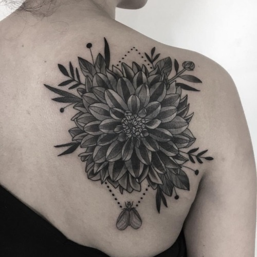 Black dahlia and lacewing #dahliatattoo #flowertattoo #backtattoo #coveruptattoo #greenlacewing #ath