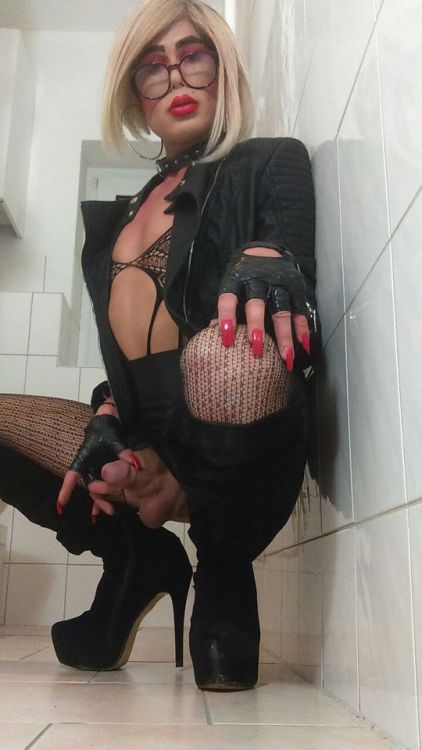 dollybustardofficial: Degrade Me I’m A Real Brainwashed Pindick Whore