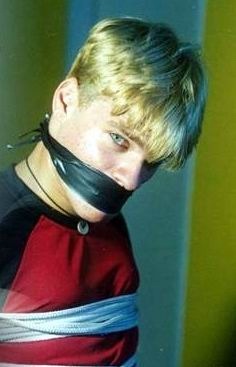 Fotos de BDSM gay