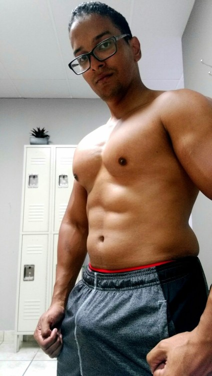 jcsp1688:  Soon my Xmas vacation will begin.  But as soon as I come back, I’m going full focus in making my dream happen, to get on stage and competing in bodybuilding!