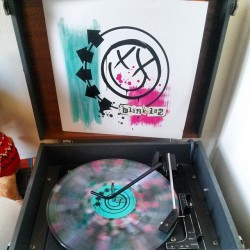 alexroberts182:  Blink-182. Blink-182. This album is perfect. #me #vinyl #record #collector #collection #smileyface #face #smile #blink182 #blink #182 #love #passion #boy #nofilter #album #poppunk #rock #amazing #followme #follow