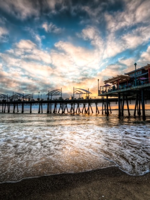 breathtakingdestinations:  Redondo Beach Pier - California - USA (by Alik Griffin) 