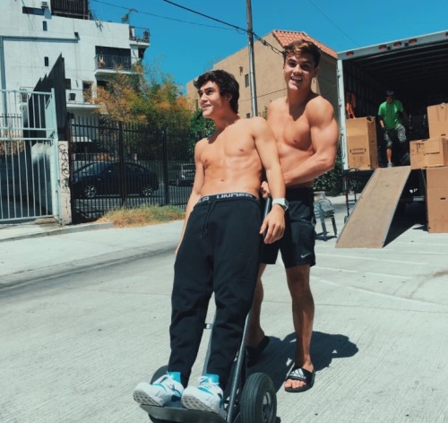 dolanxdolanx:  ✨