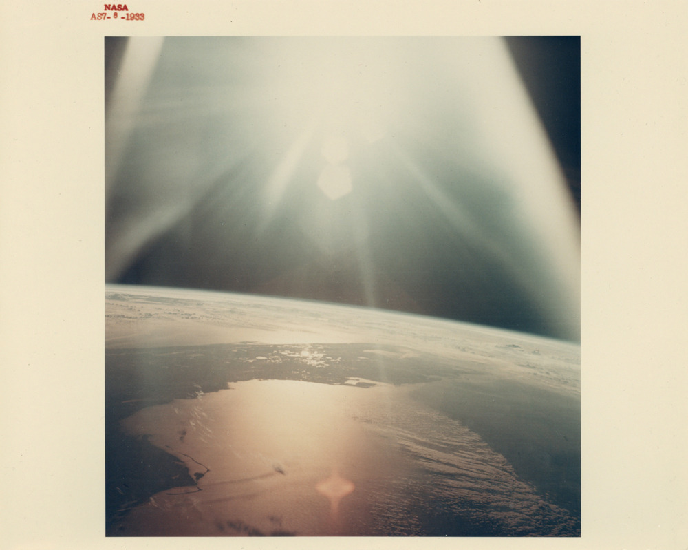 bobbycaputo:  Hundreds Of Unseen NASA Photographs Reveal The Vintage Beauty Of Outer