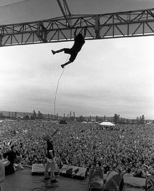 aiiaiiiyo:  Eddie Vedder at a Pearl Jam concert in Netherlands, 1992. Photo by Lance Mercer. Check this blog!