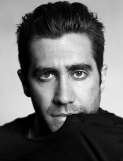 gyllenhaals: Jake Gyllenhaal for Neue Journal,