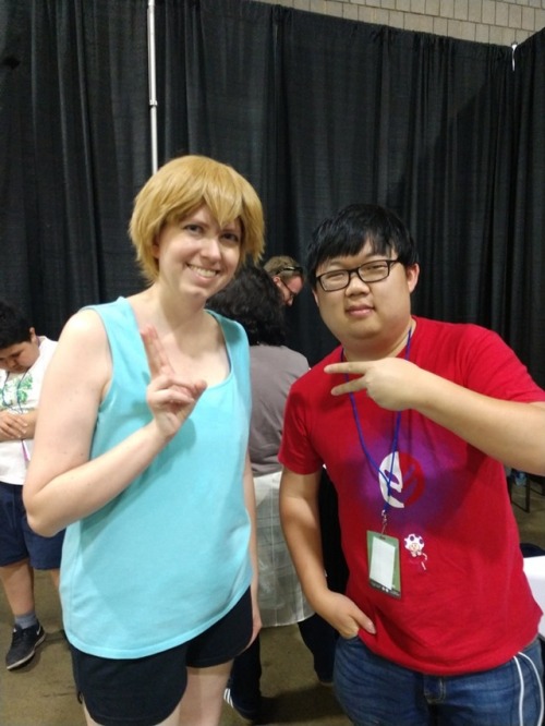 So I didn’t cosplay Pokemon this con BUT I did get to meet @prozdvoices who did my absolute fa