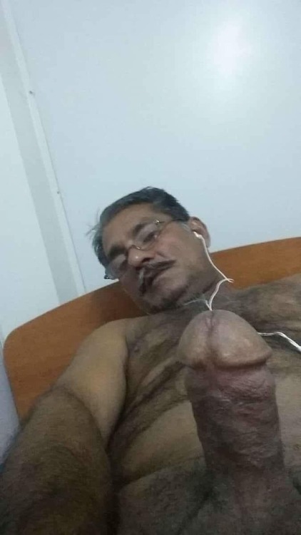 unclesonly:  jaamabbas:Eid mubark dear Fuck nite Ramzan Spl I think.. .