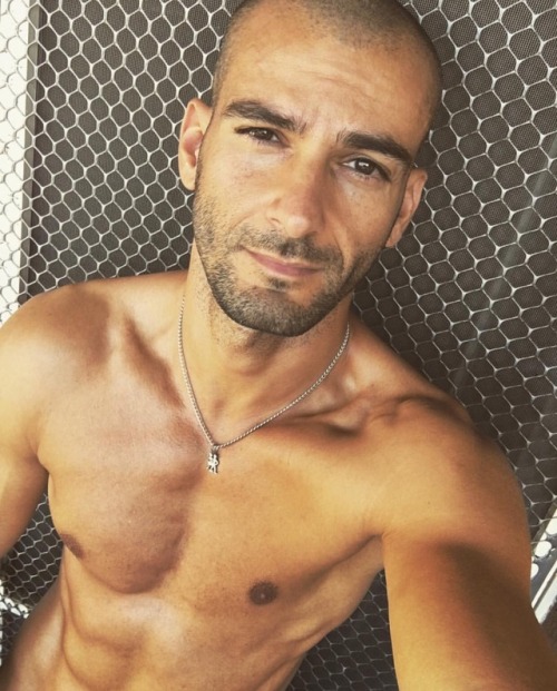 golemiqhui:  creatorart:Sexy Bulgarian gay man on Grindr hot bg boy toy
