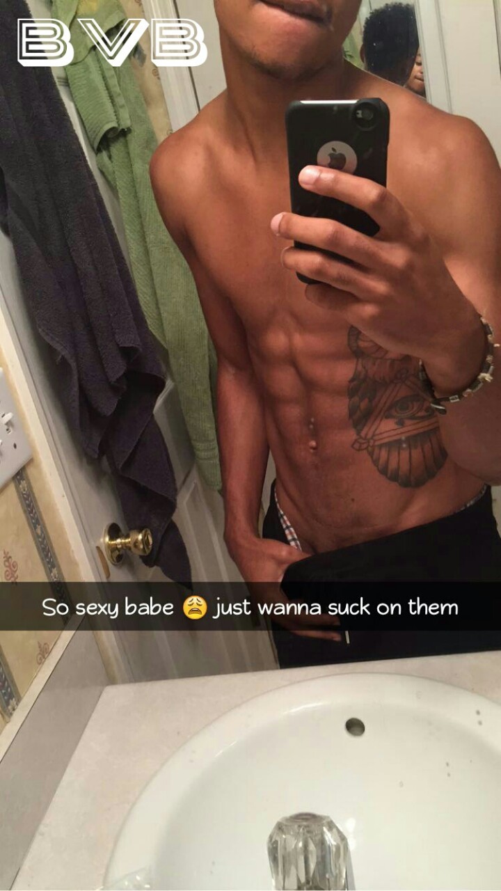caribbeanking2255:  He Sexyy Asf ♥ 