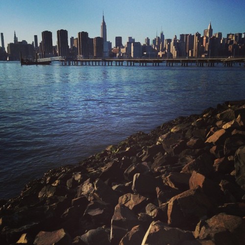 #greenpoint #manhattan #Williamsburg #nyc #skyline #cityscape #water