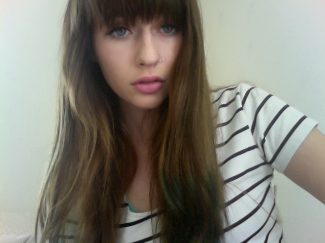 lilkiatty:  :) 