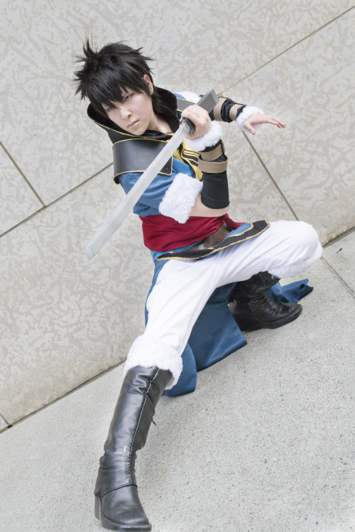 stepchch:Fire Emblem:Awakening Lon’QuTaken at Anime Revolution 2013 Day1!Super boss/kakoi cos by Suj