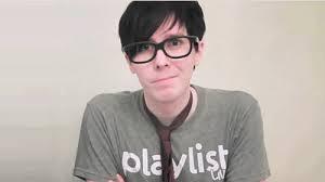 the-emo-bissh:  Happy Philday everyone <3 eat panda meat with popcorn XD