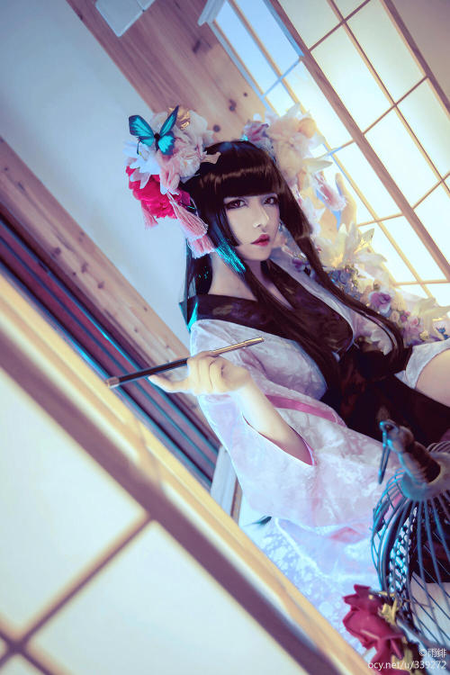 anijoy: Yuuko Ichihara | Cosplayer: 雨绯