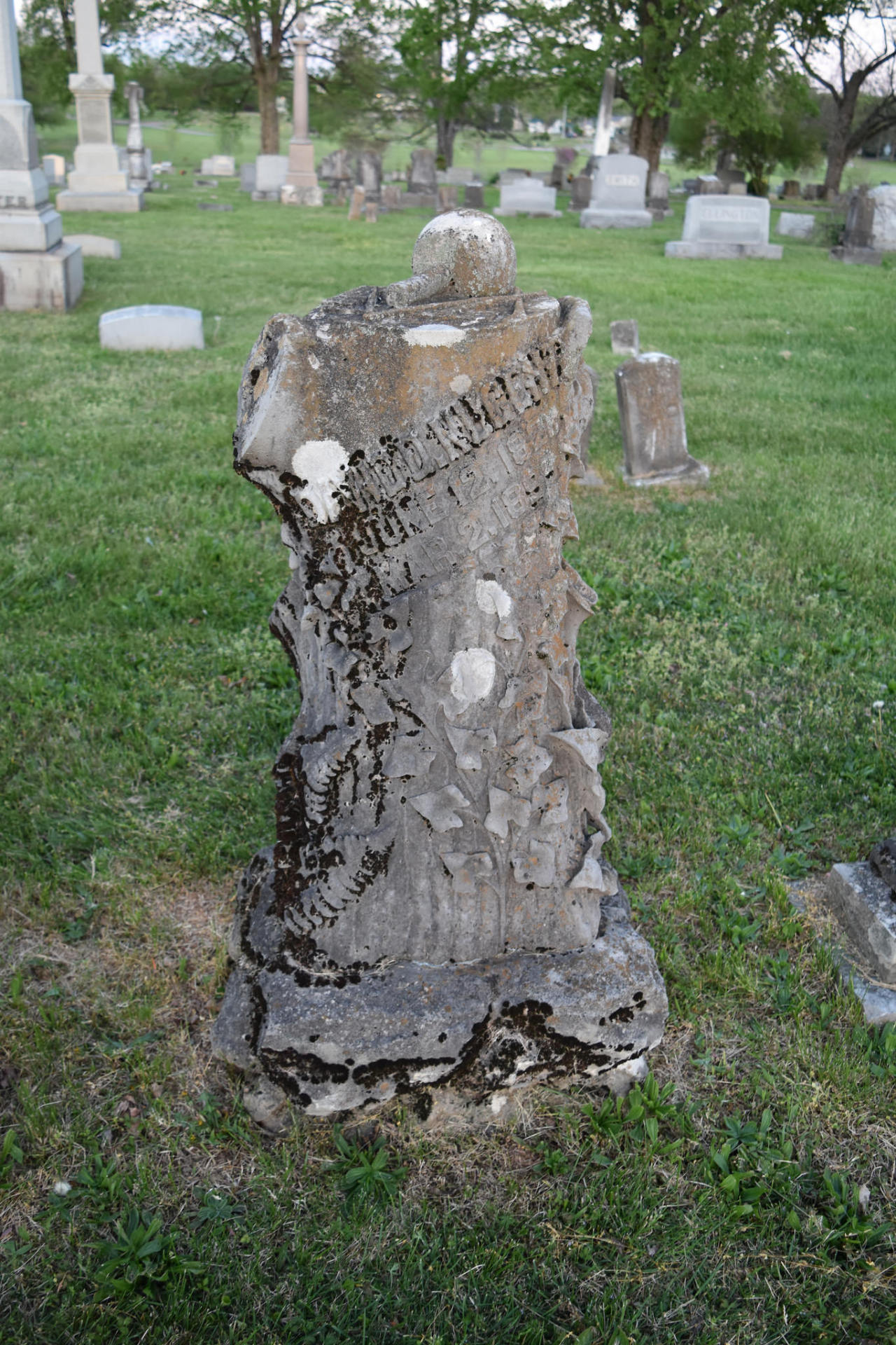 cemeteryconservation:One of the coolest headstones that I have seen in a while! The