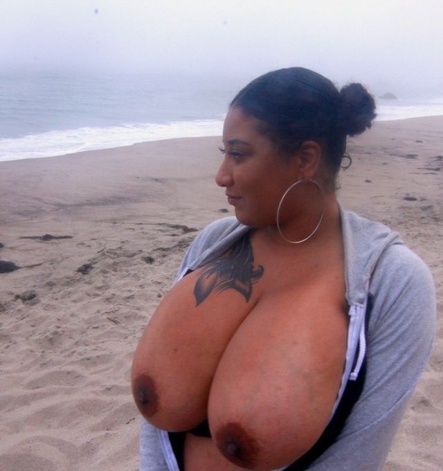 kdog412:  Latina  Too damn fine 💯 🌹🌹 🌹🌹 🌹🌹 🌹