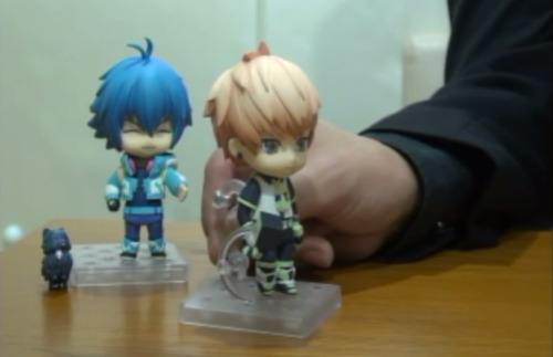 shiuninsora:  Noiz nendoroid without his hat, from the Nitro + Chiral stream.