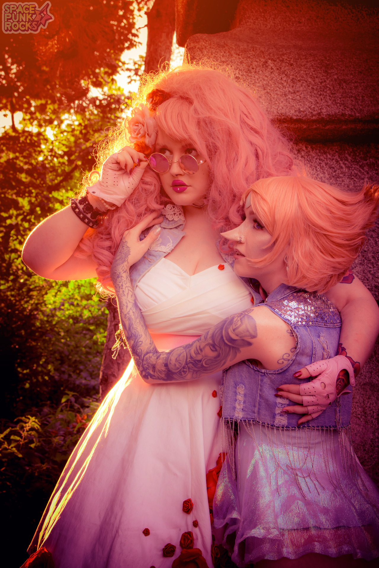 glasmond: Some pics of my alternative Rose Quartz cosplay and my beautiful Pearl,