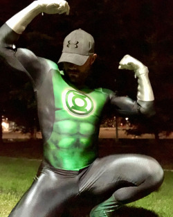 captnspandex:  Green Lantern may not officially