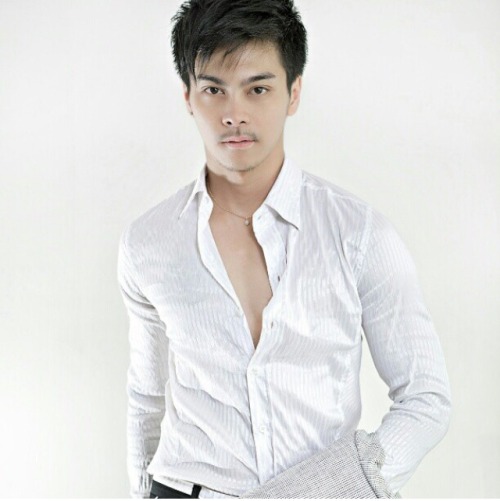 #mc_rachata #asian guy #asian hot guy #guy #mens #smart