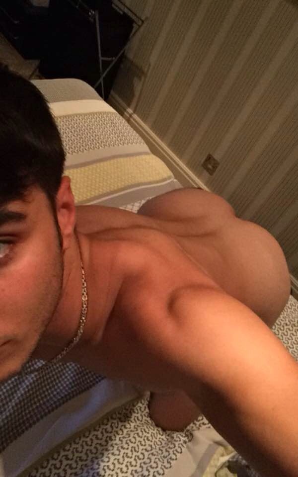 Naked Guys From KIK