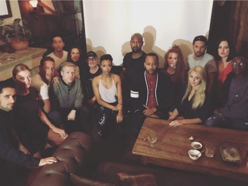 sour-blue-milk:Star trek Discovery Cast takes a knee after the show premiers. (x)Bless this cast.