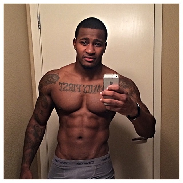 blackgayporn:  #SeriouslySexySundays - we end the day with some serious eye-candy:
