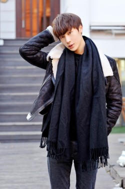 koreanmalemodels:  Lee Joohyung for streetfashion (cr: streetper.co.kr)