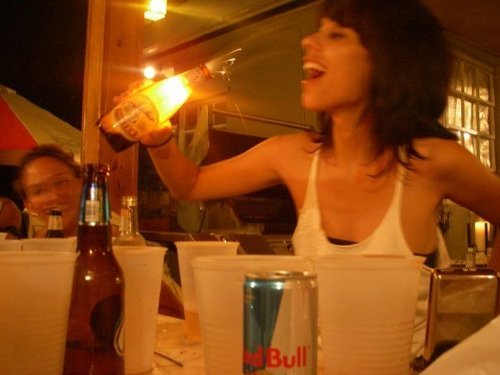i need me some sparkler drink.