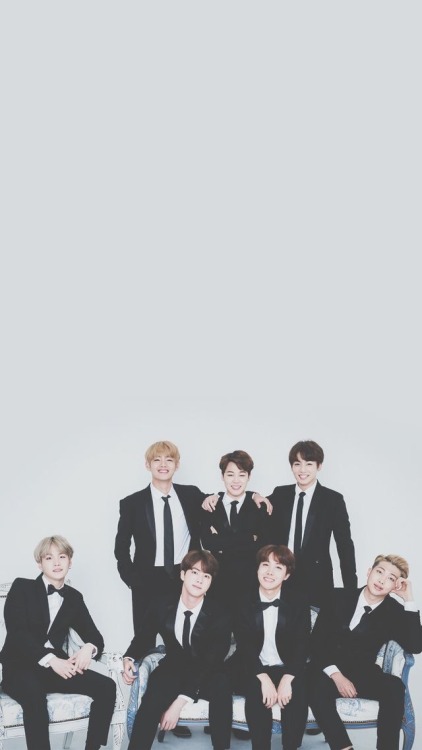 BTS • please like if you save or screenshot • follow for more lockscreens • feel free to request you