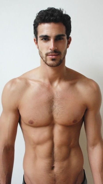 hotmalemodel:  Follow Hot Male Model for more hot guys! 