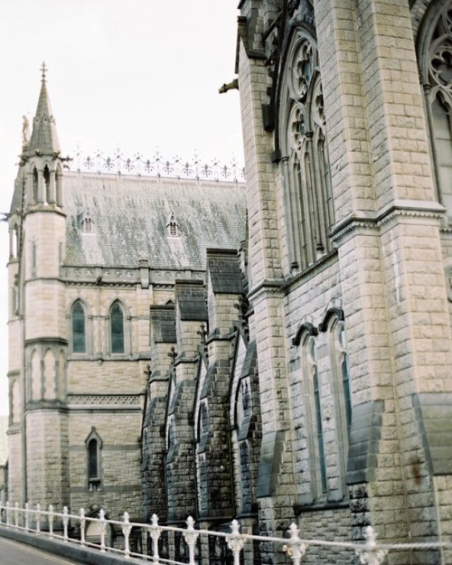 andantegrazioso:Cobh, Ireland | sarahcarpenterphotography