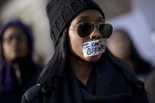 stuffmomnevertoldyou:60 stunning photos of women protesting around the world