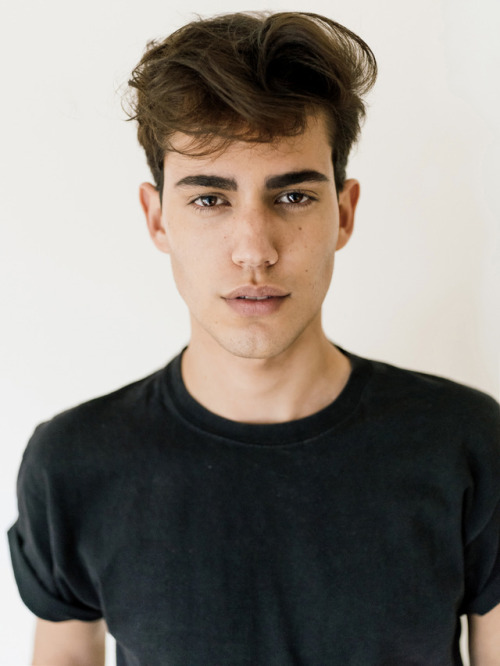 markoandreleon:  “ Fresh Polaroid ” By Ricard Gerst  Md : Marko Andre Leon