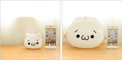 Class 302 - Cartoon Silicone Coin Purse
http://www.yesstyle.com/en/class-302-cartoon-silicone-coin-purse-type-5-l/info.html/pid.1036870251