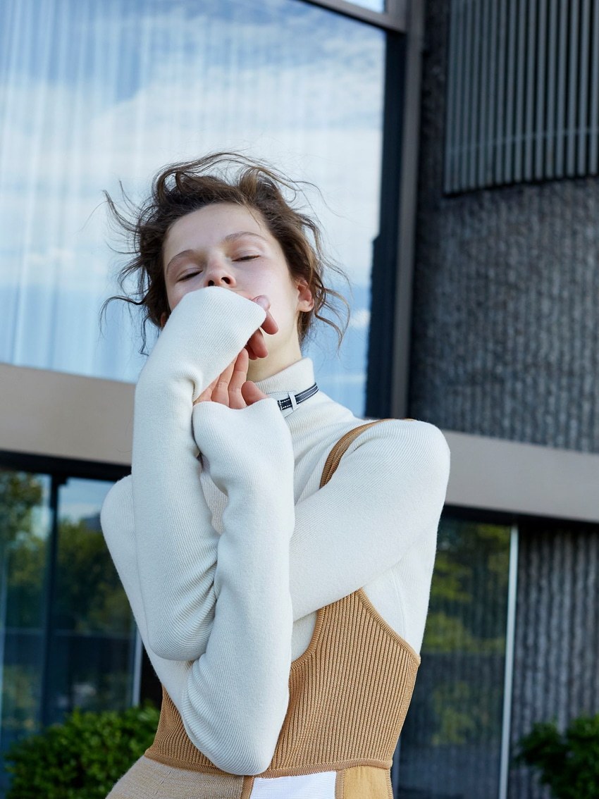 athingcalledbliss:Iris Landstra by Agata Pospieszynska by  Harper’s Bazaar Russia