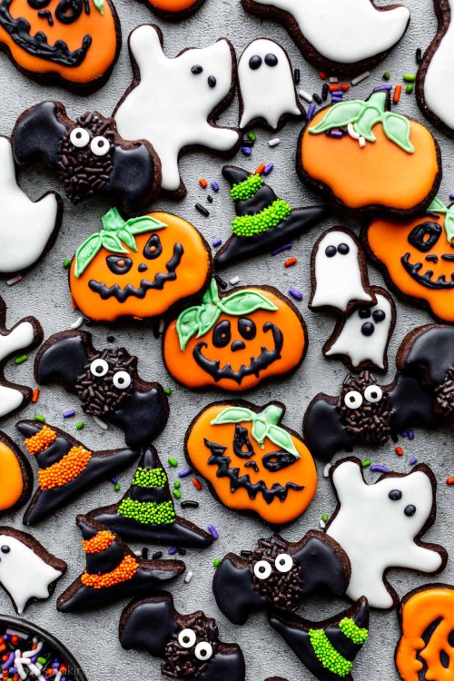 daily-deliciousness:  Halloween chocolate