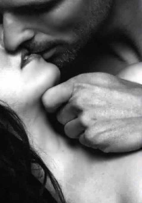 enjoythesilence771711:kiss Mein all placesof my body.where there is pain, there is
