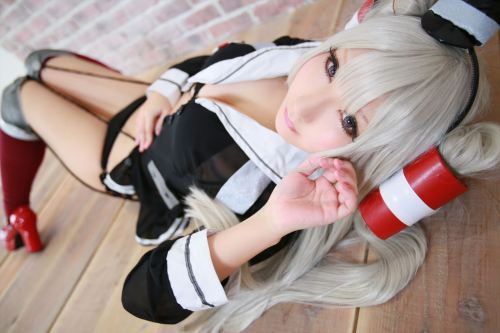 Kantai Collection - Amatsukaze (Saku) 1-3