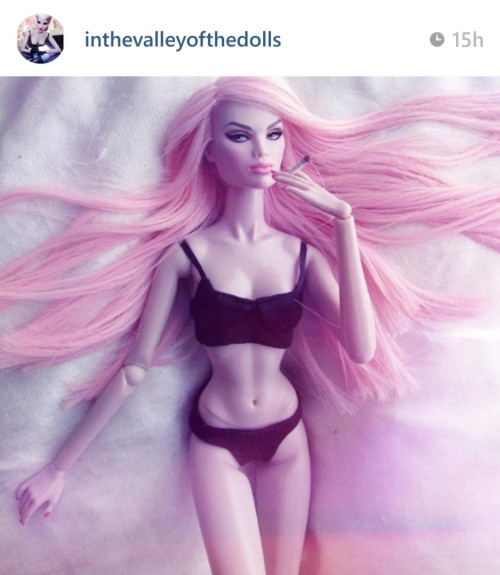 In love with the Barbie Instagram art of Inthevalleyofthedolls