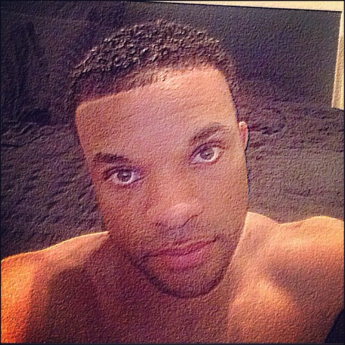 Saturday nights be like……#Chillin You should come thru.