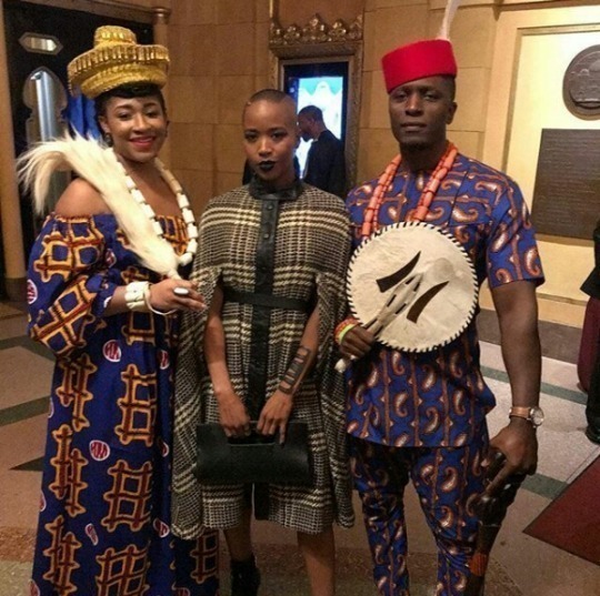 littleblackchats: starsberrisnunicorns:   They thought we were playing 😂     A post shared by The Shade Room (@theshaderoom) on Feb 16, 2018 at 5:57am PST  Bonus 😏:👑#BlackPantherSoLit🔥#WakandaForever✊🏽   FUCKING LOVE THIS 