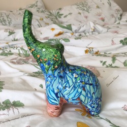 Peachygoghh:ya’ll Have Seen My Monet Elephant But This Is My Van Gogh Irises One!