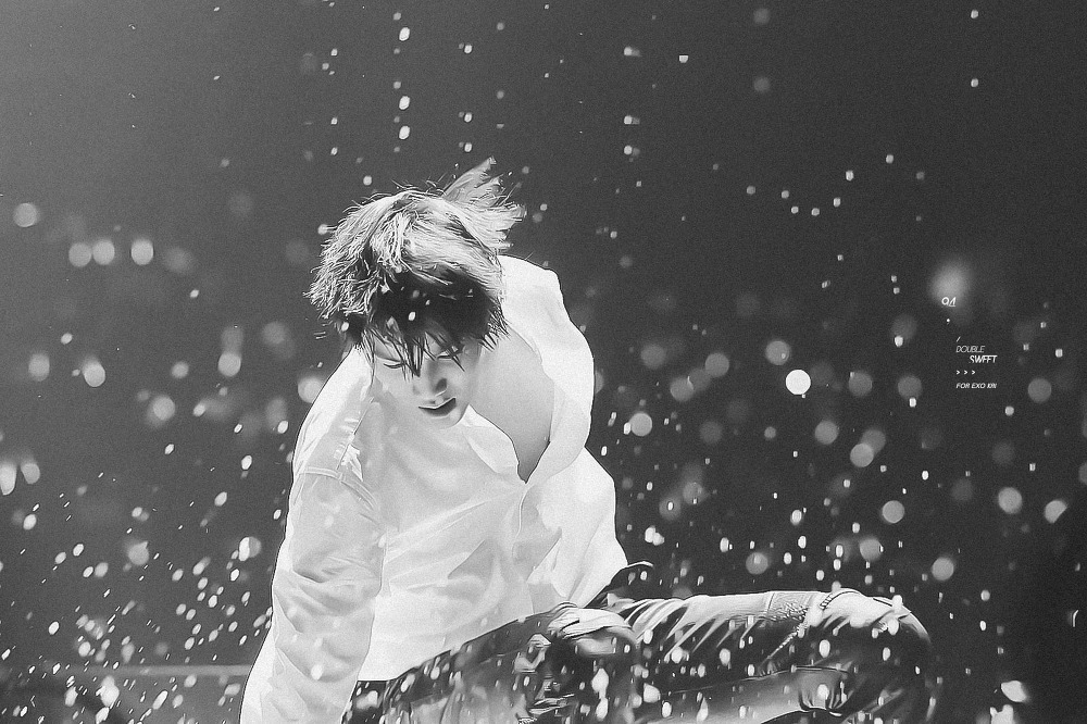 ohmykimjongin:  (© DOUBLE SWEET) 
