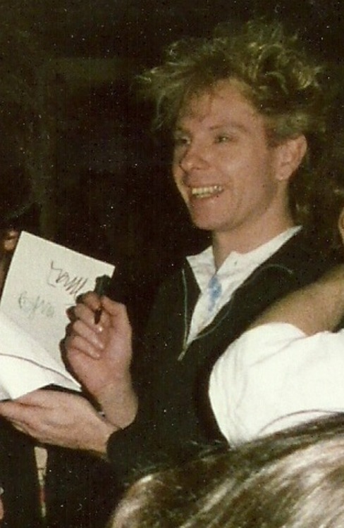 robert-smith-is-a-cat:  Happy Birthday Boris Williams!  April 24, 1957
