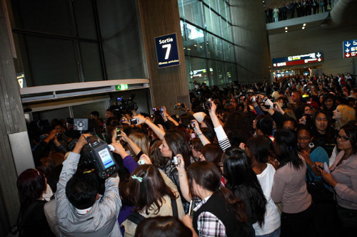 Kris EXO M Duizhang #Airport  Kris exo, Wu yi fan, Kris wu