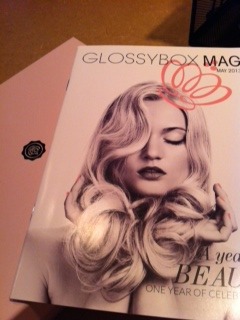 Once again I LOVED this past months Glossybox! I got it before I left for Florida, just haven&rs